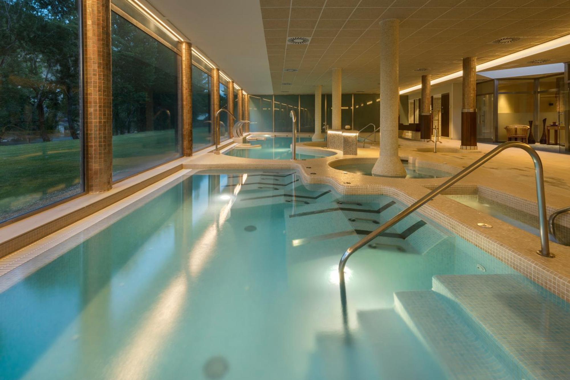 Hotel & Spa Monasterio De Boltaña Dış mekan fotoğraf The spa at the Hotel