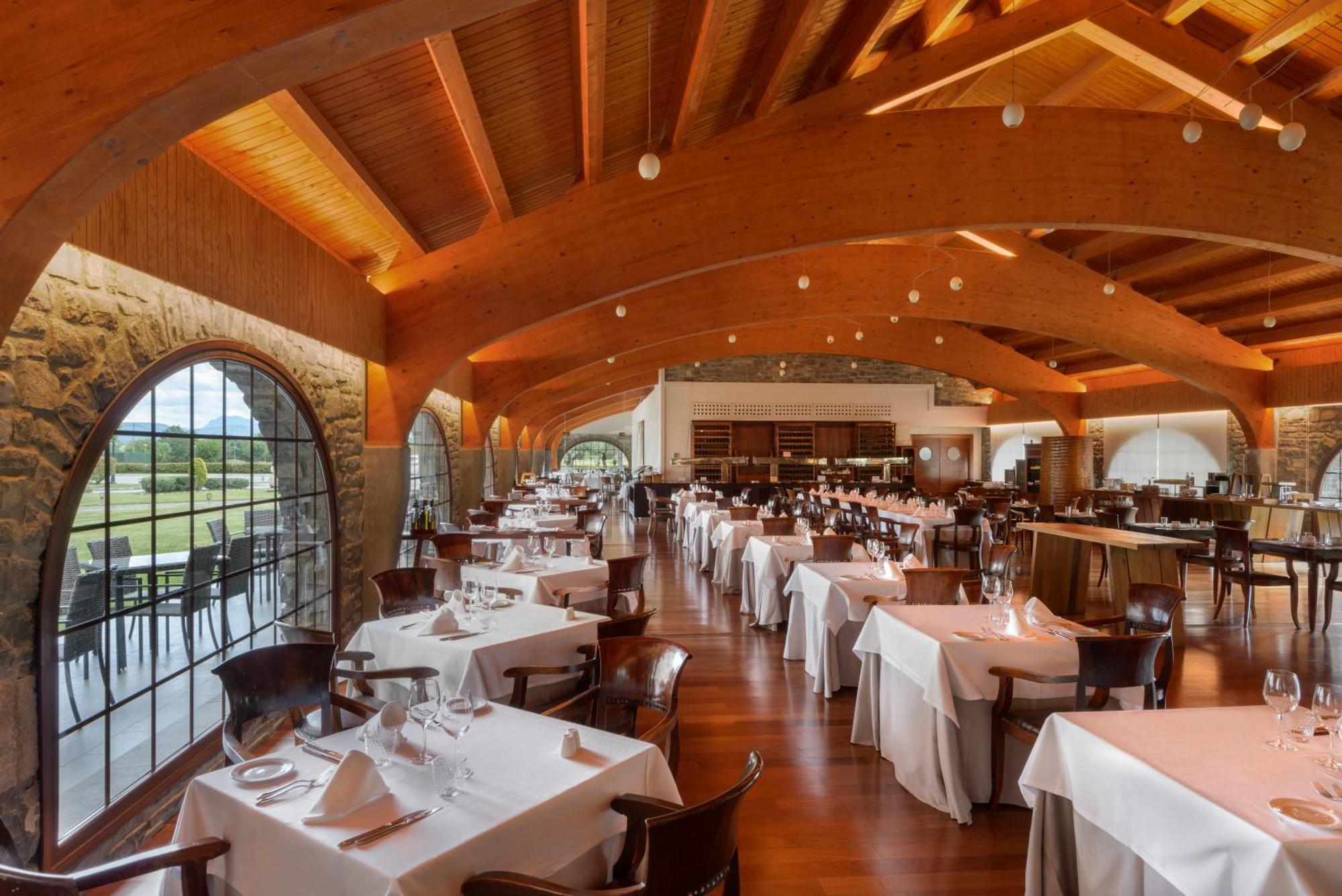 Hotel & Spa Monasterio De Boltaña Dış mekan fotoğraf Restaurant El Celler de Can Roca
