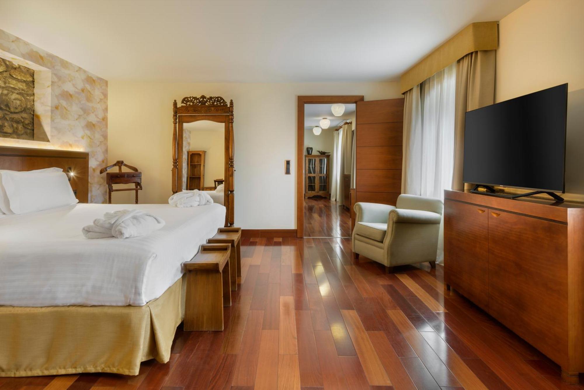 Hotel & Spa Monasterio De Boltaña Dış mekan fotoğraf Suite