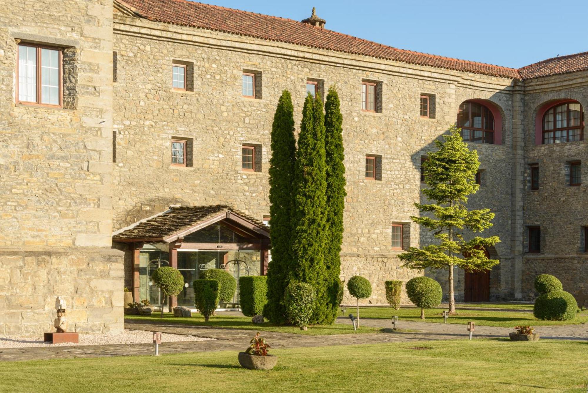 Hotel & Spa Monasterio De Boltaña Dış mekan fotoğraf The monastery of San Salvador de Ovila